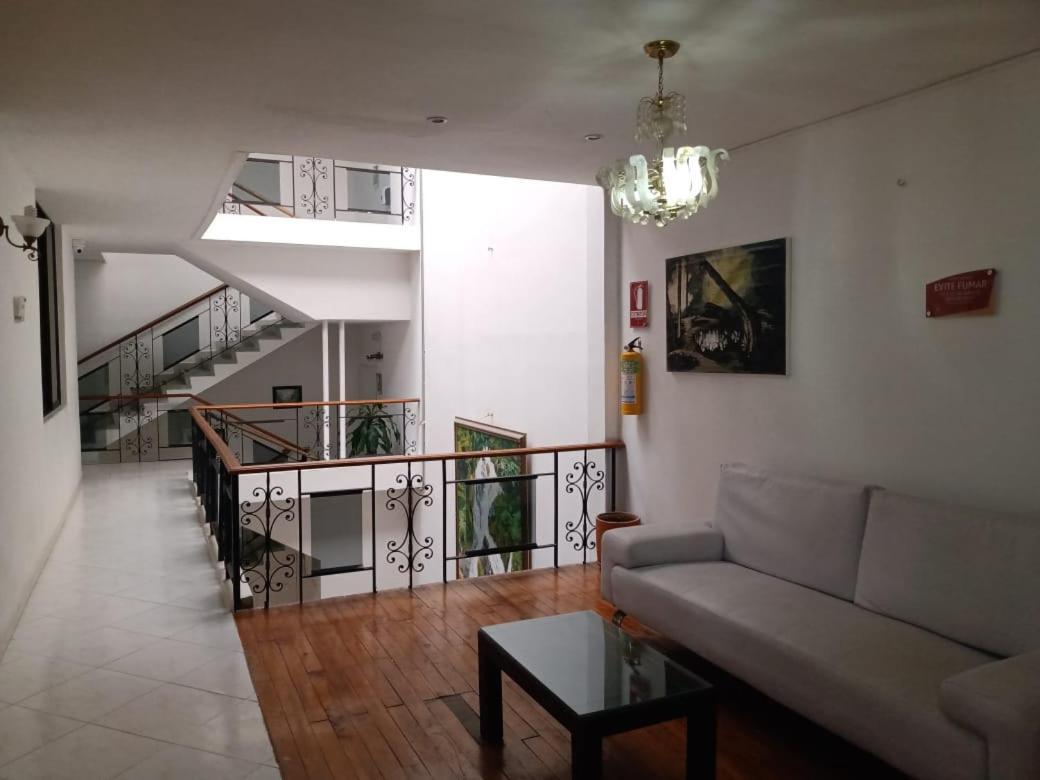 Hotel Brisas Μεντεγίν Εξωτερικό φωτογραφία