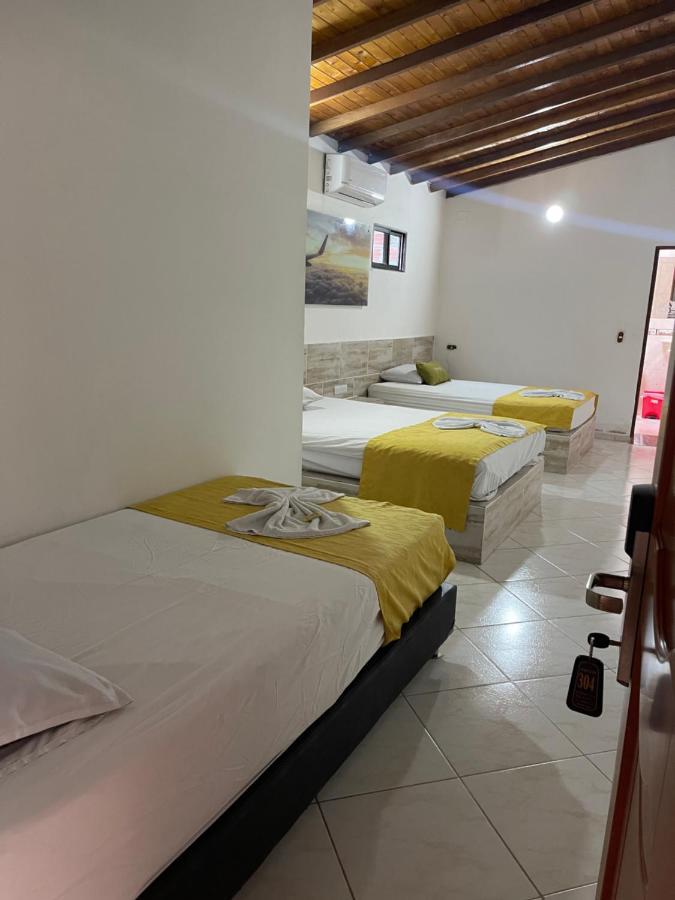 Hotel Brisas Μεντεγίν Εξωτερικό φωτογραφία