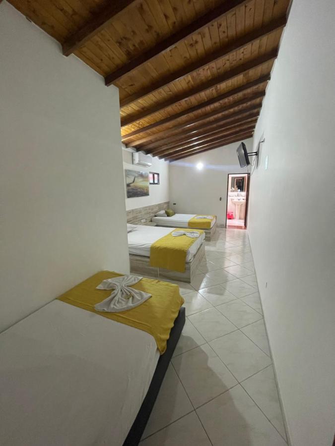Hotel Brisas Μεντεγίν Εξωτερικό φωτογραφία
