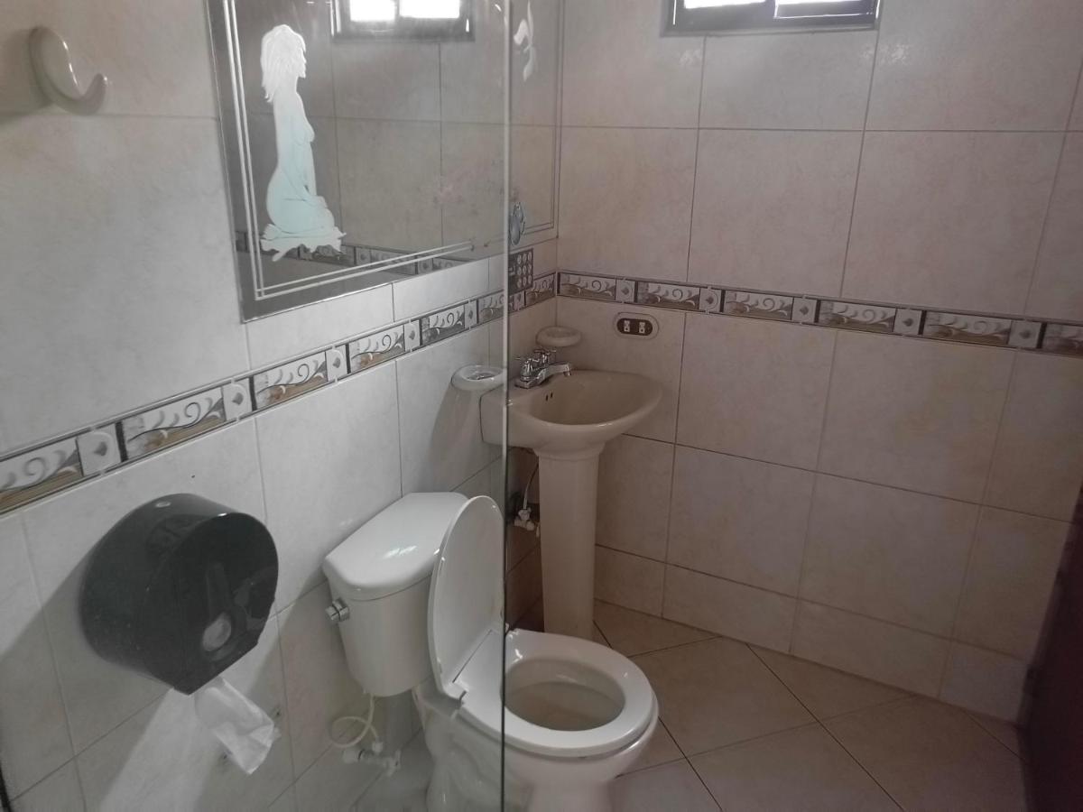 Hotel Brisas Μεντεγίν Εξωτερικό φωτογραφία